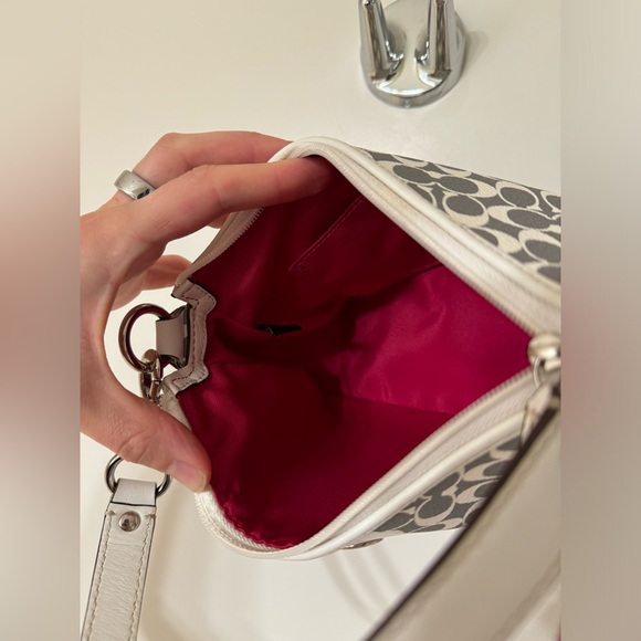 Coach Heritage Pink Stripe Mini Purse - Picture 7 of 11